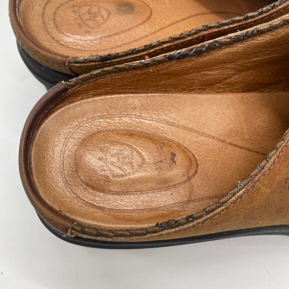 Ariat Women's Leather Tassels Mule Brown Size 8B EUC Slip On Clogs Gold Accent - Picture 7 of 9